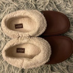 Cozy Dual Comfort Crocs